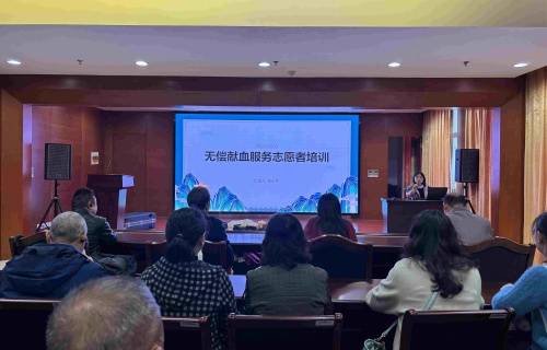 1108志愿者活动—志愿者培训002_副本