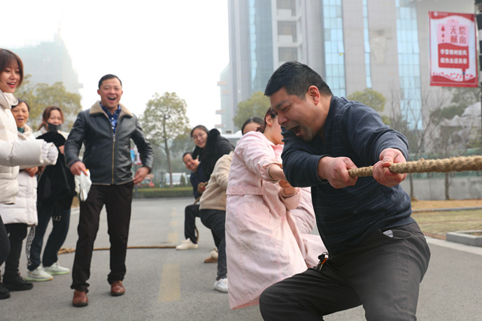 扬州市中心血站迎新春趣味运动会圆满成功_副本.jpg